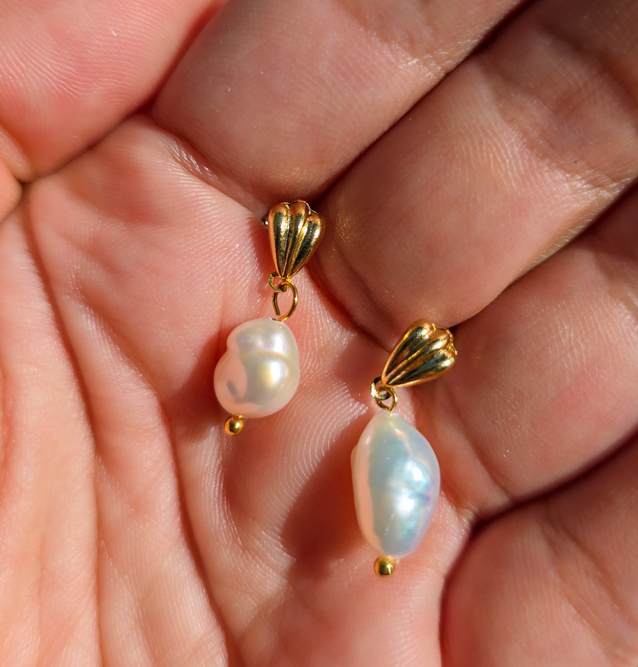 Volamena Earrings